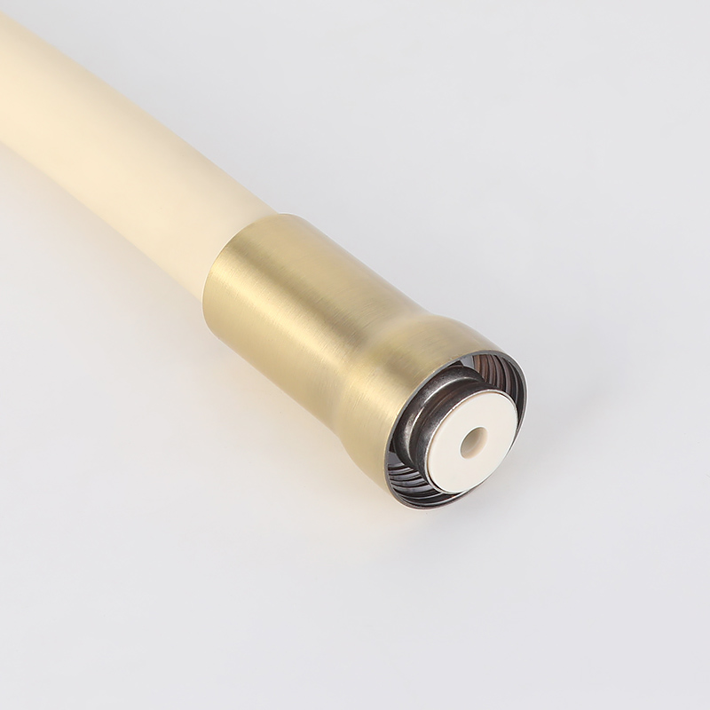 彩色通用万向水龙头管-32