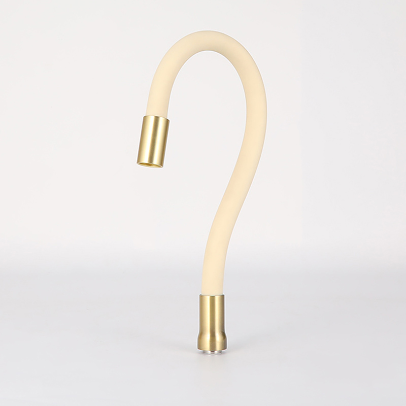 彩色通用万向水龙头管-32