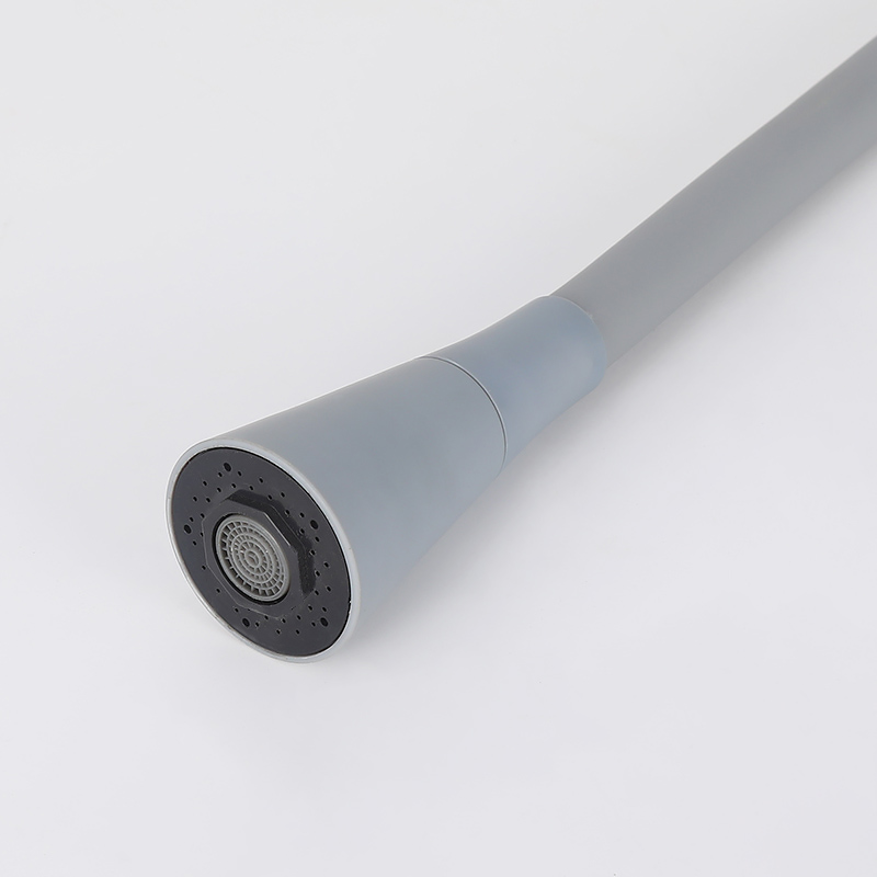 彩色通用万向水龙头管-09