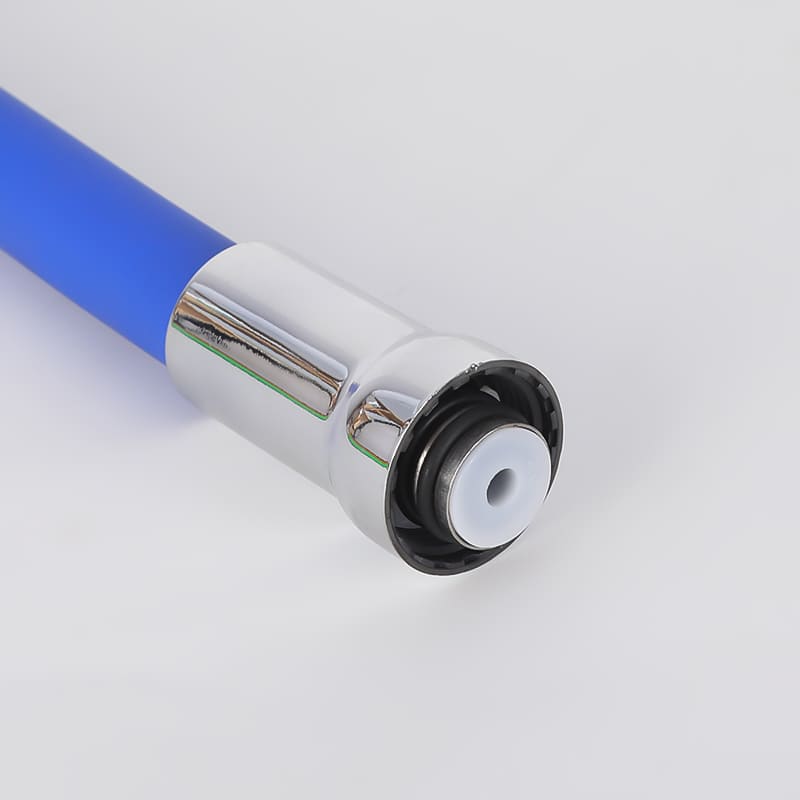 彩色通用万向水龙头管-32